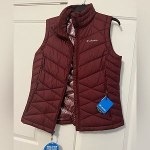 Large, Maroon, Columbia insulated puffer vest